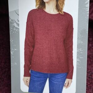 Legendary Outfitters Women's L Cozy Cable Knit Sweater Red H0200